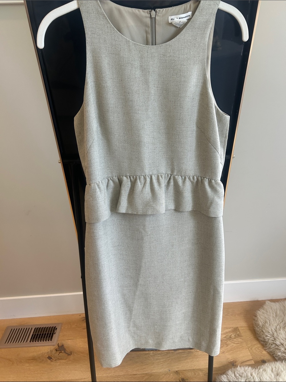 Club Monaco Light tan linnen dress